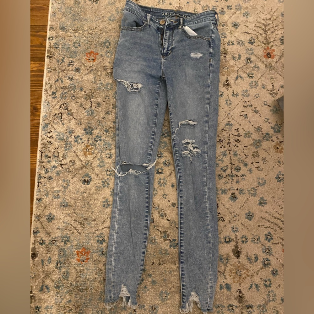 American Eagle ripped skinny jeans
